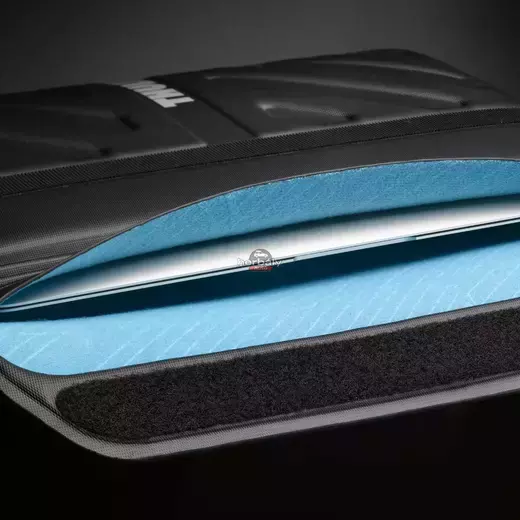 Thule Gauntlet TMAS-111 10-11" laptop tok