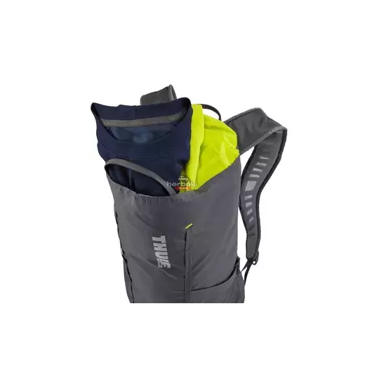 Thule Stir 211500 túrahátizsák 20L, sötétszürke