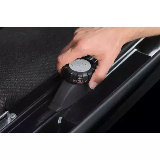 Thule Dynamic M 800 tetőbox, fekete