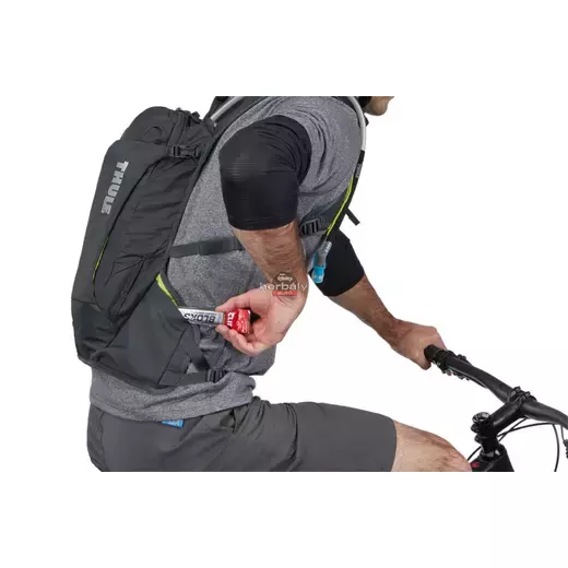 Thule Vital 3203642 8 L hátizsák, kék