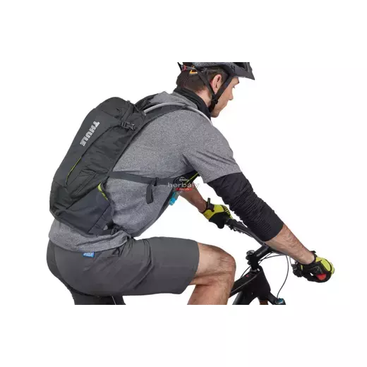 Thule Vital 3203642 8 L hátizsák, kék