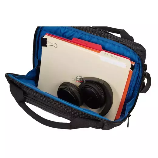 Thule Crossover 2 3203843 Laptop táska 13,3 ",fekete Thule Crossover 2 3203843 Laptop táska 13,3 ",fekete