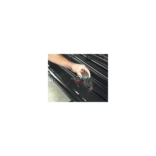 Thule Pacific 780 tetőbox, fekete