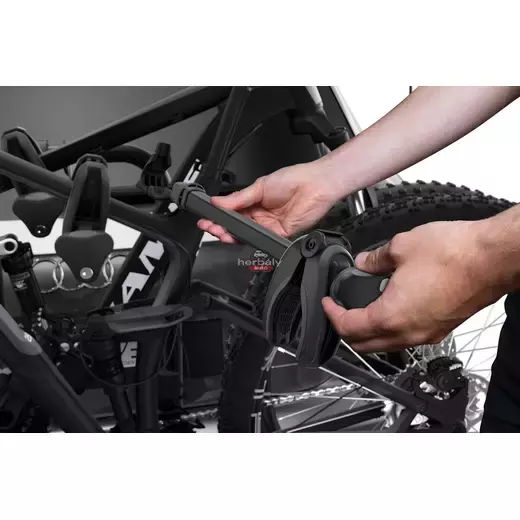 Thule EasyFold XT 934 3-as kerékpártartó vonóhorogra, fekete