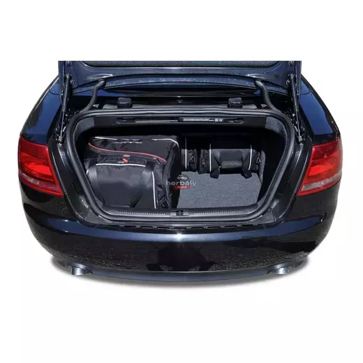 Kjust utazótáska szett Audi A4 Cabrio 2005-2009, 4 darab táskával (7004044)