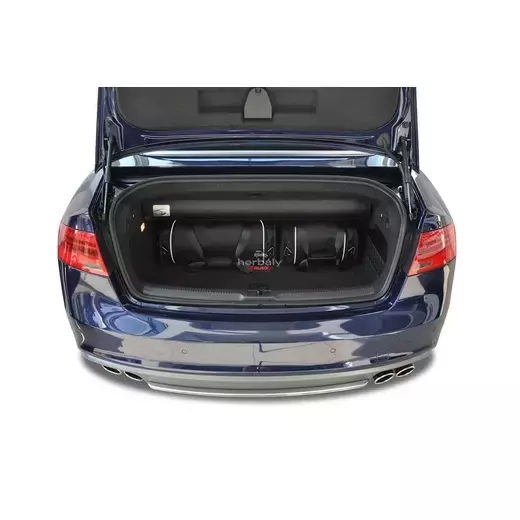 Kjust utazótáska szett Audi A5 Cabrio 2008-2016, 4 darab táskával (7004119) Kjust utazótáska szett Audi A5 Cabrio 2008-2016, 4 darab táskával (7004119)