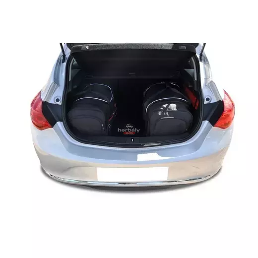 Kjust utazótáska szett Opel Astra Hatchback 2009+, 4 darab táskával (7031026)