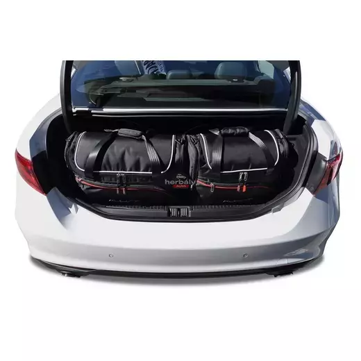 Kjust utazótáska szett Alfa Romeo Giulia 2015+, 4 darab táskával (7001006)