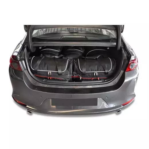 Kjust utazótáska szett Mazda 3 Limousine 2018+, 5 darab táskával (7026023)