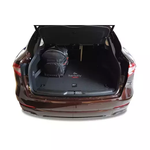 Kjust utazótáska szett Maserati Levante 2016+, 5 darab táskával (7048002)