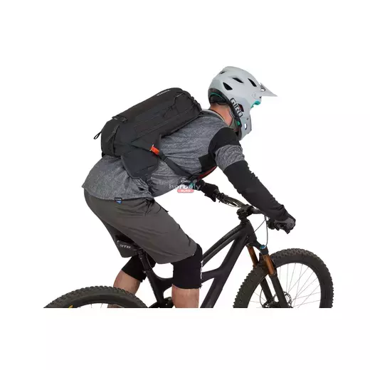 Thule Rail 3203800 Kerékpáros táska 12L,Világos Barna Thule Rail 3203800 Kerékpáros táska 12L,Világos Barna