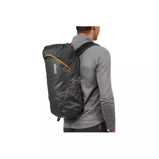 Thule Stir 3204093 hátizsák 20 L, Fehér