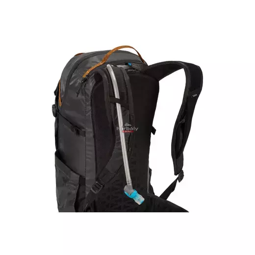 Thule Stir 3204095 Férfi hátizsák 25 L, Barna