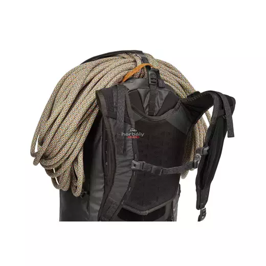 Thule Stir 3204098 Férfi hátizsák 35 L, Fekete