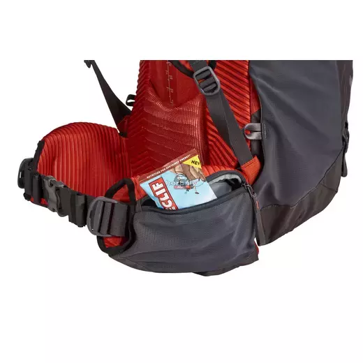 Thule Versant 3204105 Férfi hátizsák 60 L, Fekete