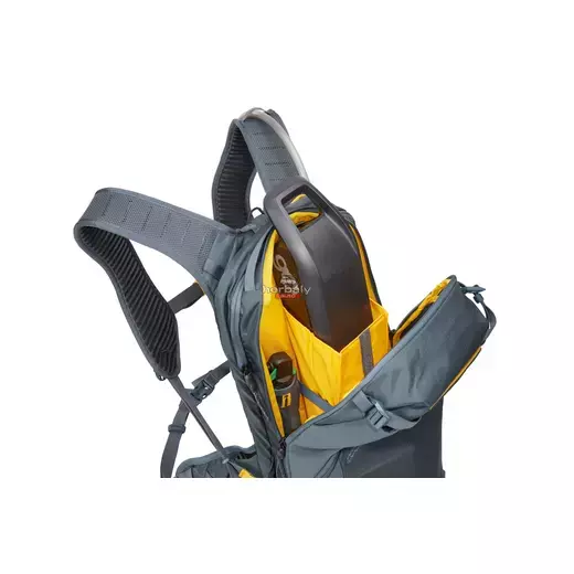 Thule Rail 3204482 hátizsák 18 L, Szürke