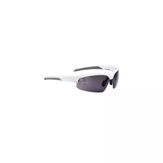 BBB BSG-58 kerékpáros szemüveg Impress matt fehér keret / PC füst lencsékkel BBB BSG-58 kerékpáros szemüveg Impress matt fehér keret / PC füst lencsékkel