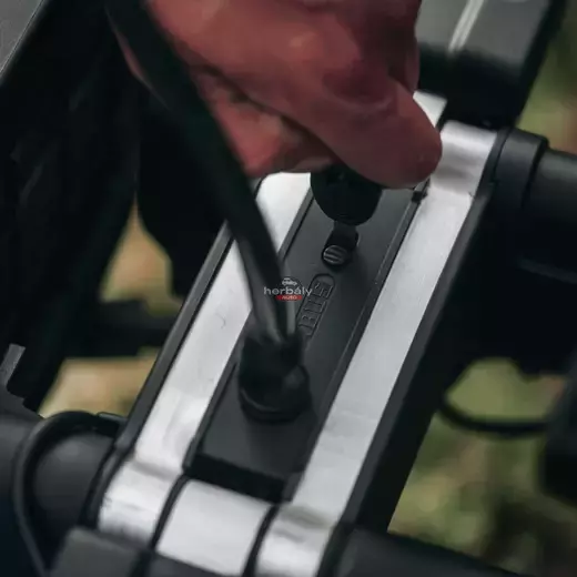 Thule Epos/EasyFold 3 lakat (ABUS) 9785, fekete