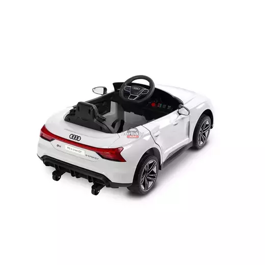 Elektromos kisautó AUDI RS ETRON GT white