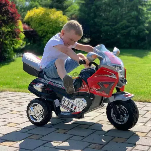 Gyermek elektromos motor Baby Mix RACER fehér