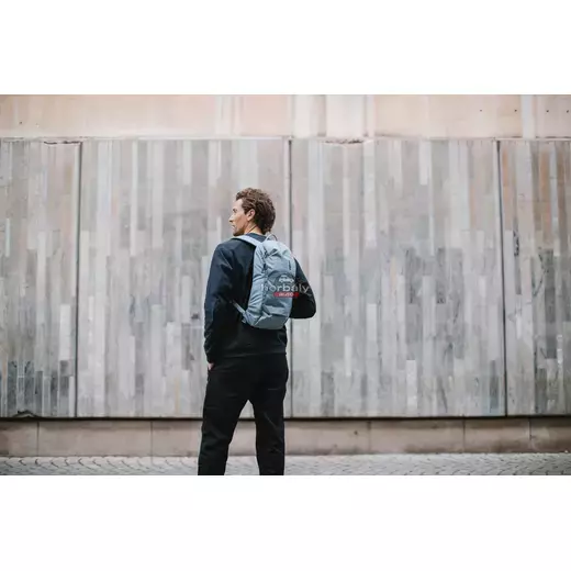 Thule AllTrail 3205078 Hidratációs túrahátizsák 10L, világosbarna Thule AllTrail 3205078 Hidratációs túrahátizsák 10L, világosbarna