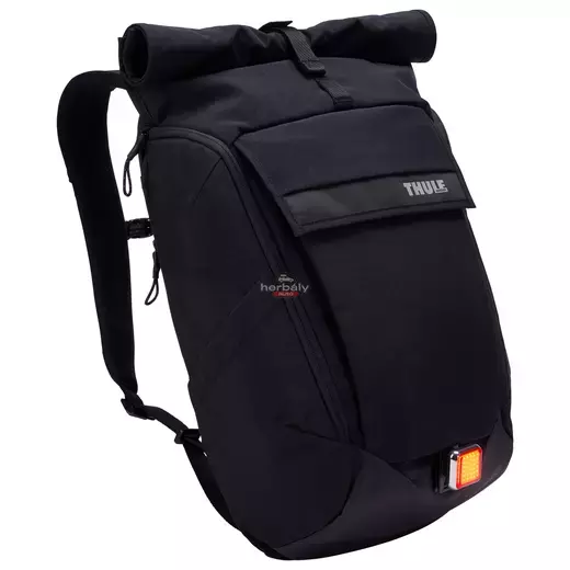 Thule Paramount 3205011 hátizsák 24L, fekete