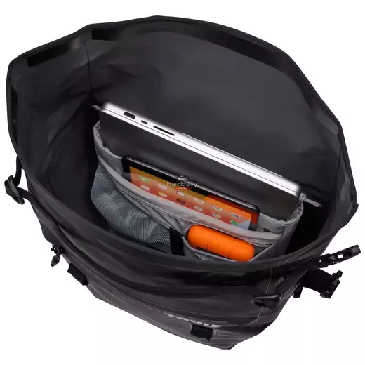 Thule Shield 3204916 kerékpáros táska 22L, fekete