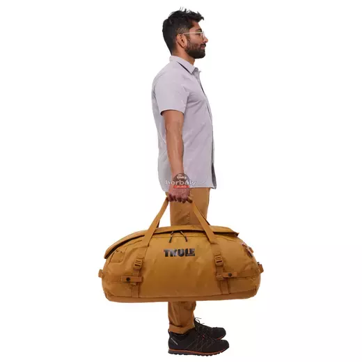 Thule Chasm 3204995 sporttáska 70 L, golden