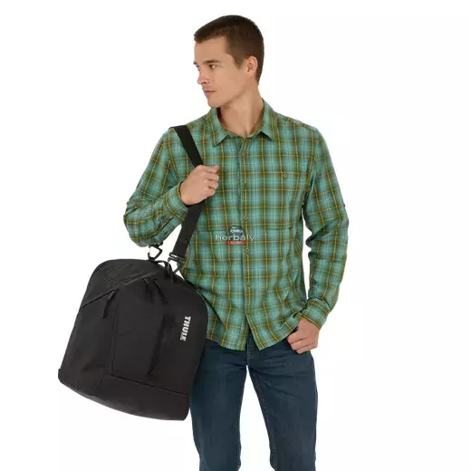 Thule RoundTrip 3205321 sí- és snowboard cipő táska 35L, Black