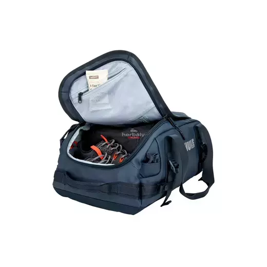 Thule Chasm 3205586 sporttáska 30L, Darkest blue