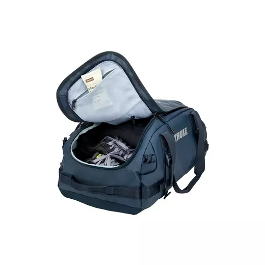 Thule Chasm 3205590 sporttáska 40L, Darkest blue