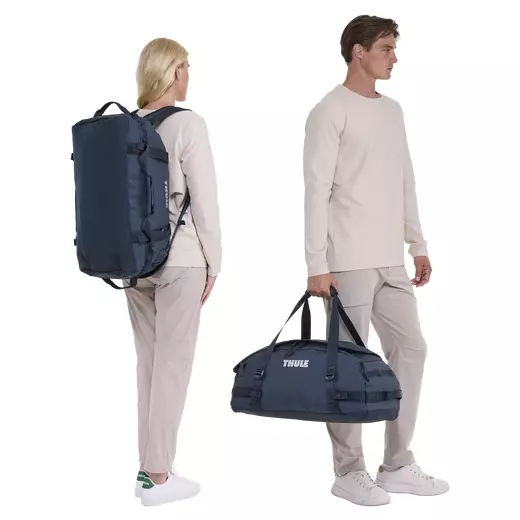Thule Chasm 3205590 sporttáska 40L, Darkest blue