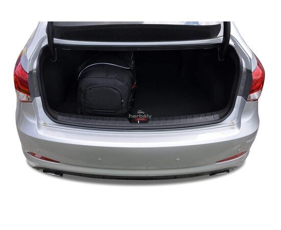 Kjust utazótáska szett Hyundai I40 Limousine 2011-2018, 4 darab táskával (7018018)