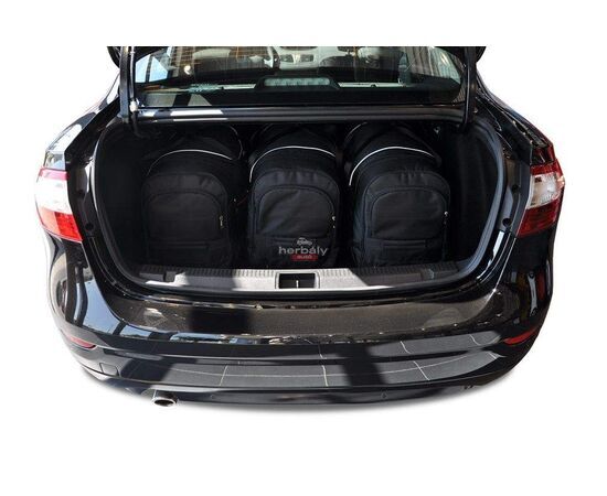 Kjust utazótáska szett Renault Fluence Limousine 2009-2016, 5 darab táskával (7034027)