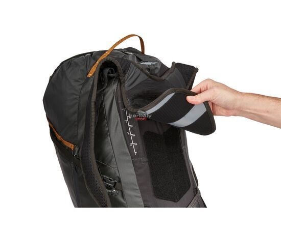 Thule Stir 3204098 Férfi hátizsák 35 L, Fekete