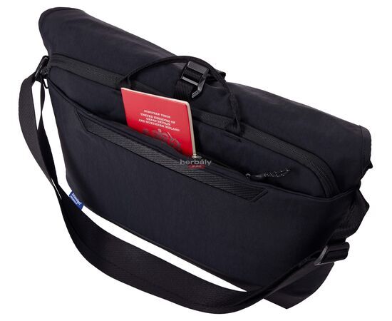 Thule Paramount 3205007 crossbody 14L, fekete