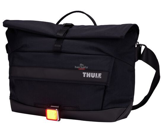 Thule Paramount 3205007 crossbody 14L, fekete